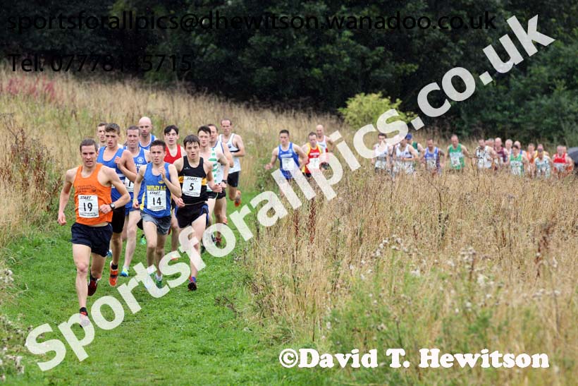 Senior mens relay, Sunderland Harriers Open Cross Counry, Farringdon Park, Sunderland. Photo: David T. Hewitson/Sports for All Pics